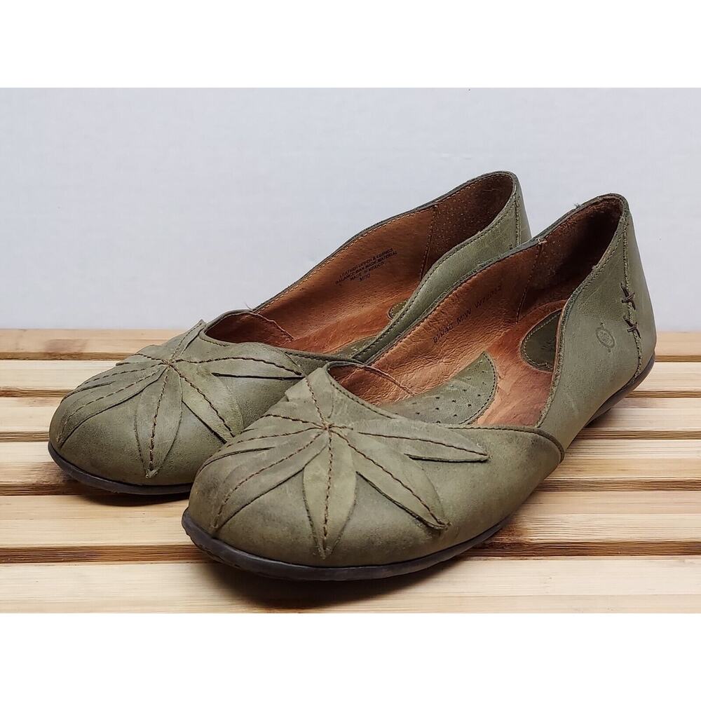 Born Womens | Green | Leather Round Toe Floral Ballet Flat Size 8.5 - Picture 2 of 12